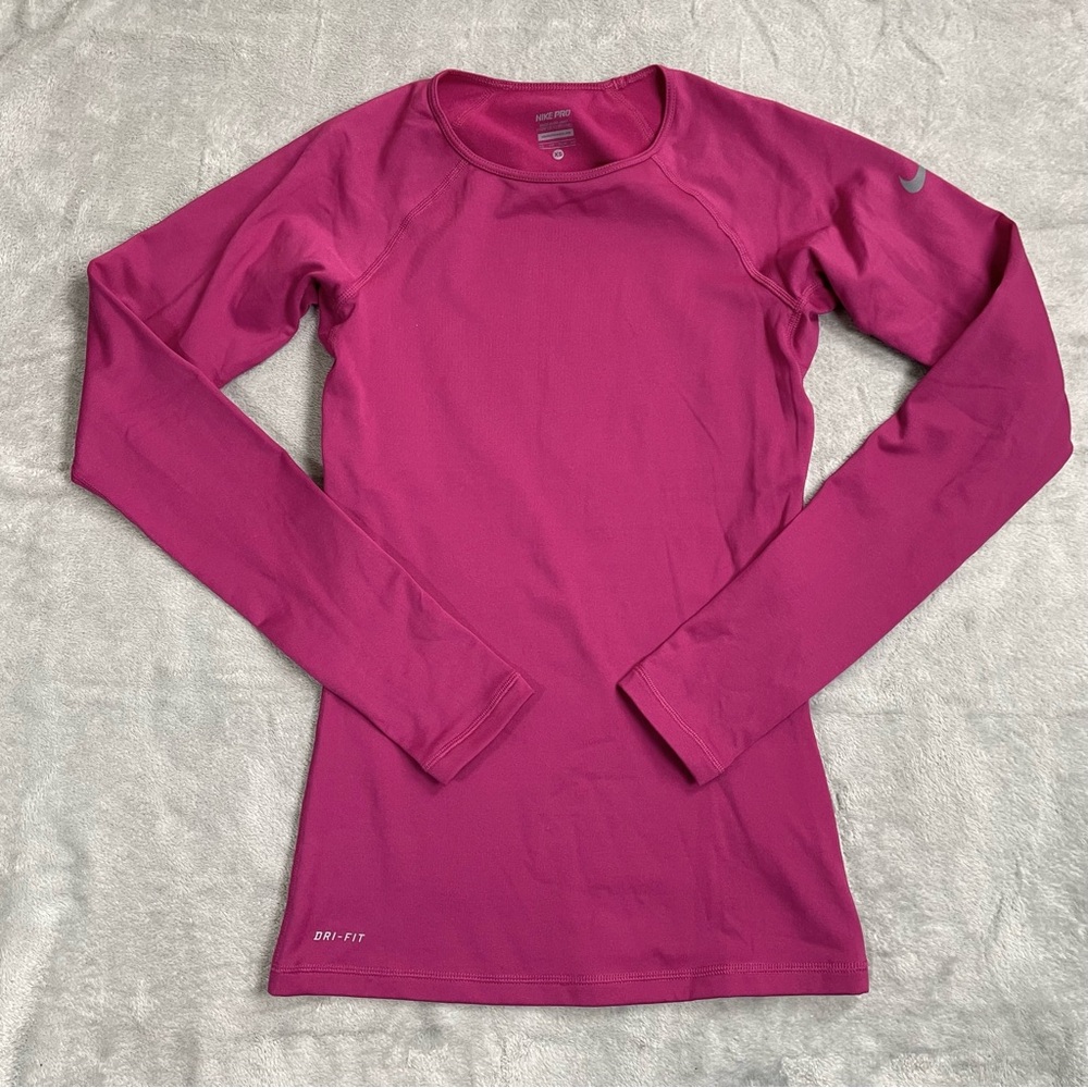 Nike Pro Hyperwarm Shirt XS Women’s Long Sleeve Tee Crewneck Athletic Pink